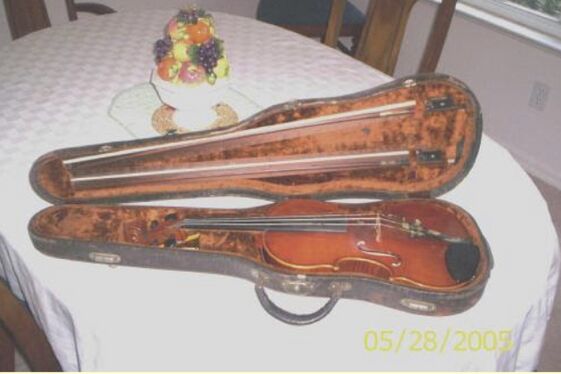 Walter's 2nd Violin He Played for over 70 Years 1950-2022